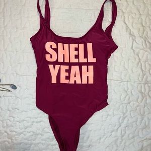 Esencial scoop 1 piece swimsuit.